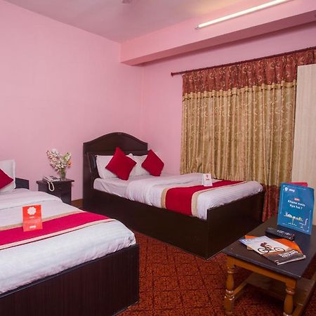 Oyo 161 Ram Janaki Hotel Катманду Экстерьер фото